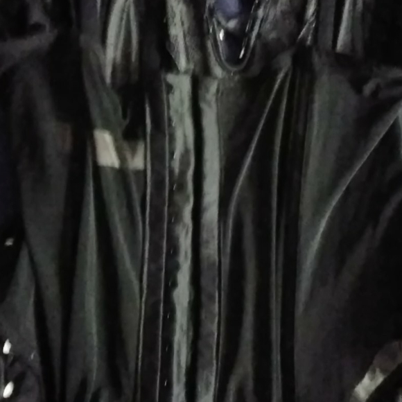 VS Black & White Corset & G-string Panty - Picture 5 of 11